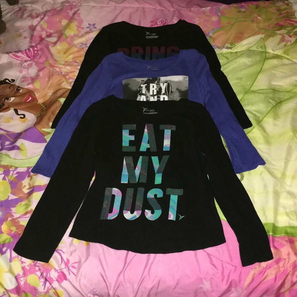 3 OLD NAVY T shirts. SZ Small 6/7
